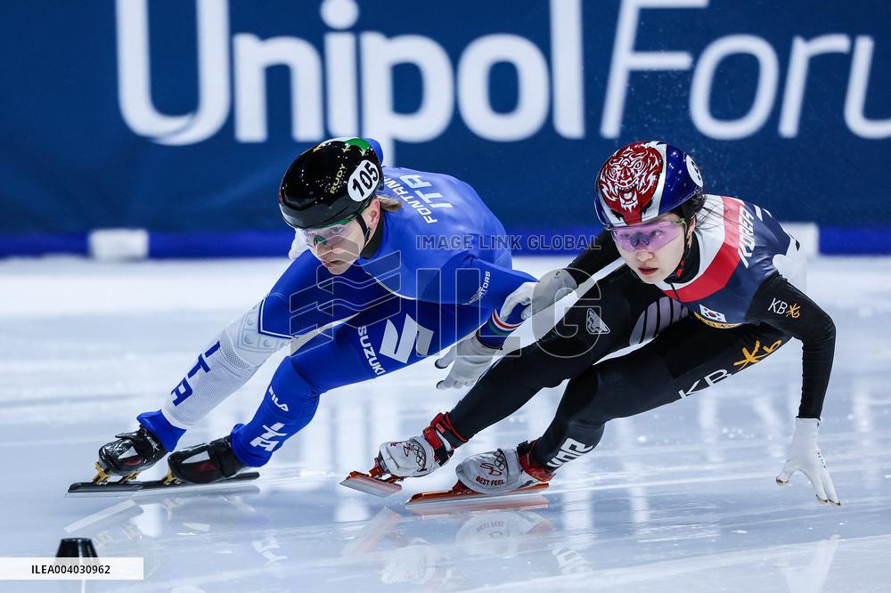SPORT INVERNALI - Pattinaggio sul Ghiaccio - ISU World Tour Short Track - Milano 2025