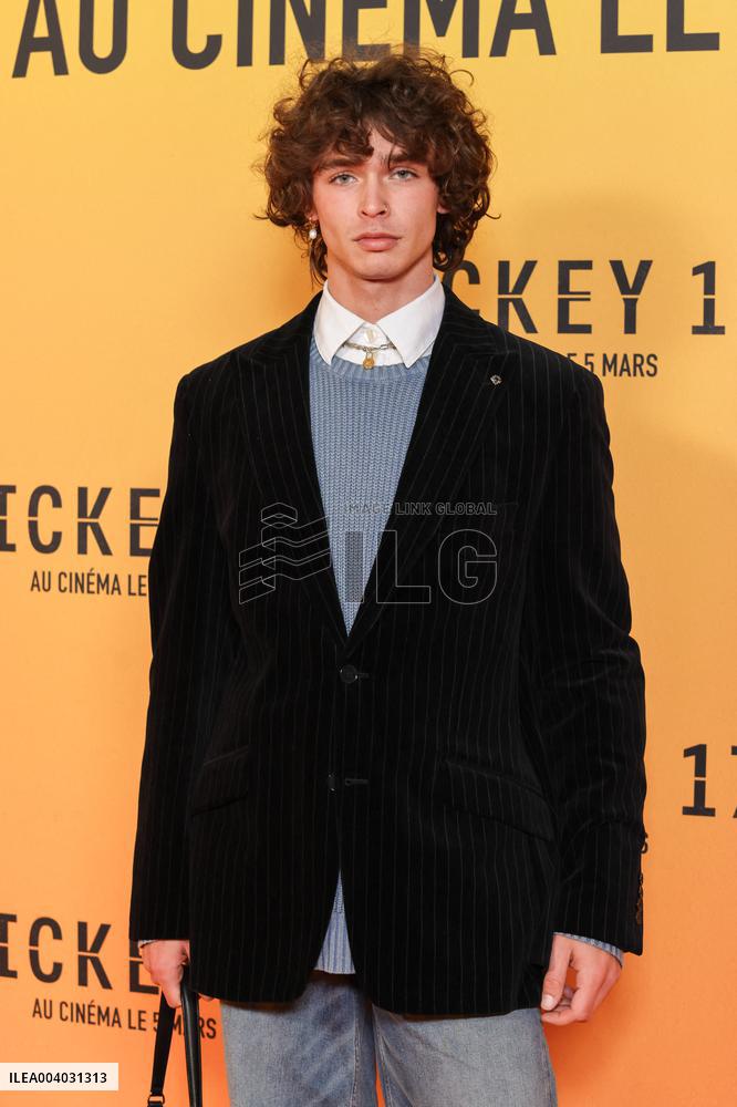 Mickey 17 Premiere - Paris