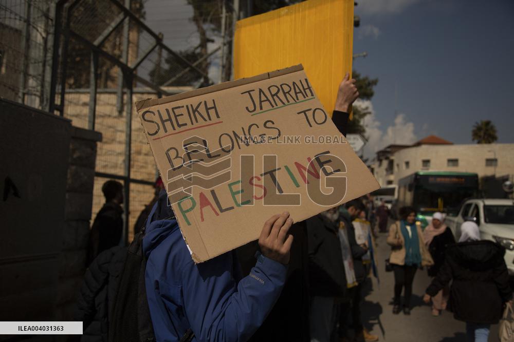 Protest Against Salah Diabs Expulsion Outside Jerusalem Court