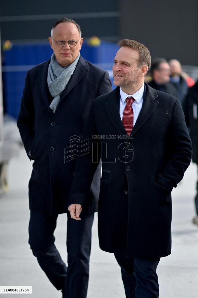 Marc Ferracci French Minister for Industry and Energy Visits Siemens Le Havre