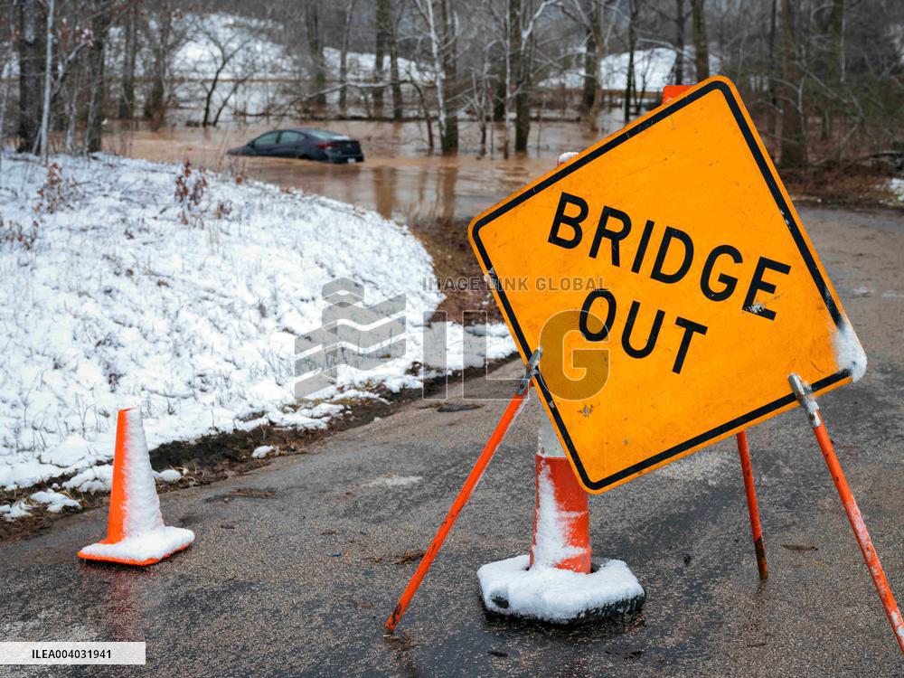 9 Killed As Winter Storms Batter Kentucky