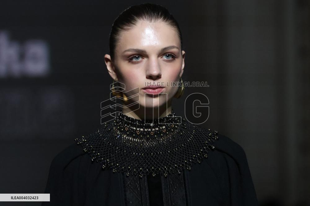 Khrystyna Rachytska presents new collection at UFW in Kyiv