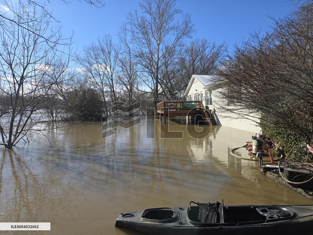 9 Killed As Winter Storms Batter Kentucky