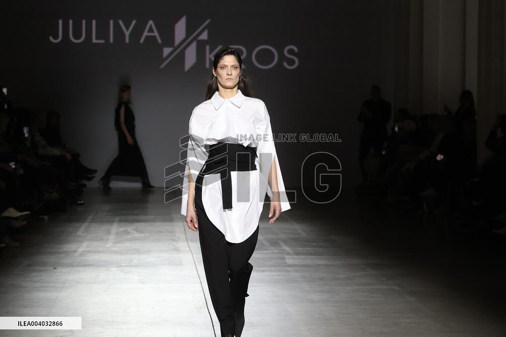 Juliya Kros fashion show at UFW in Kyiv