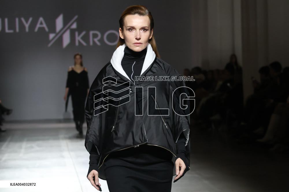 Juliya Kros fashion show at UFW in Kyiv