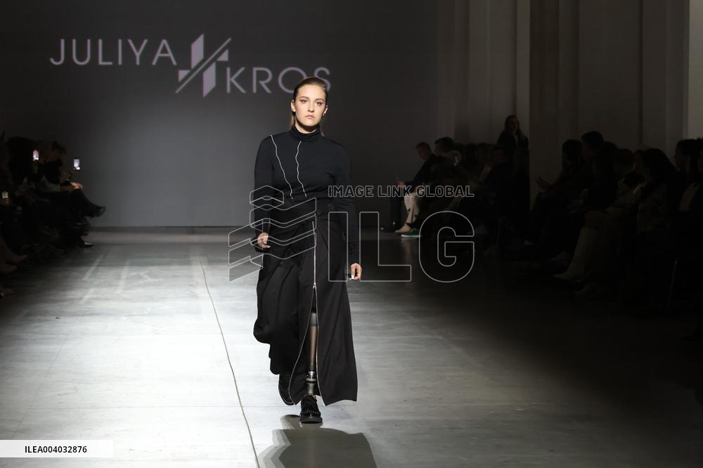 Juliya Kros fashion show at UFW in Kyiv