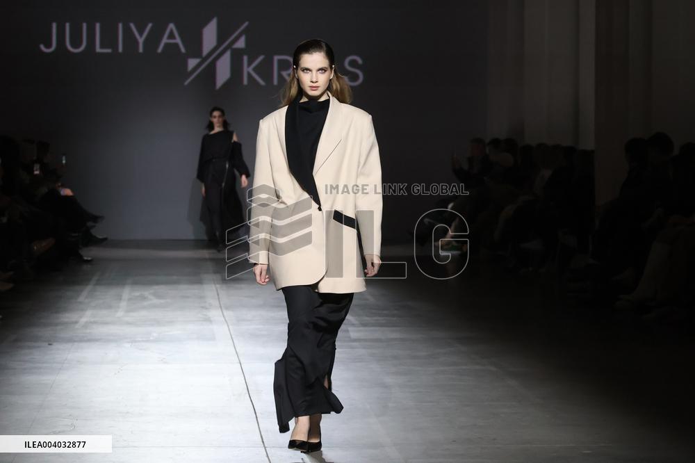 Juliya Kros fashion show at UFW in Kyiv