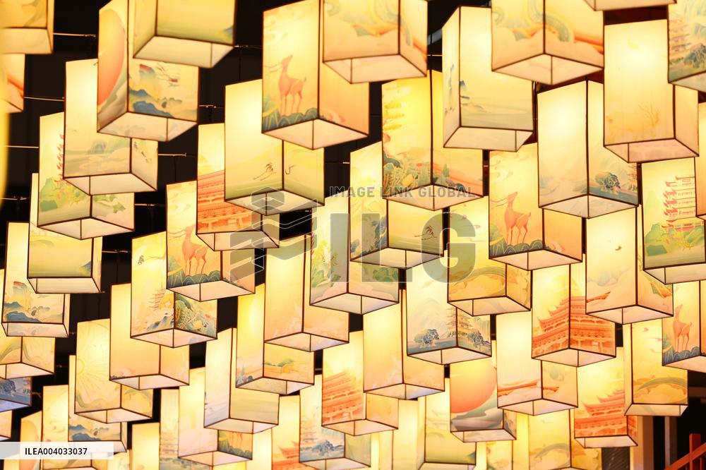 Lantern Wall in Nanning