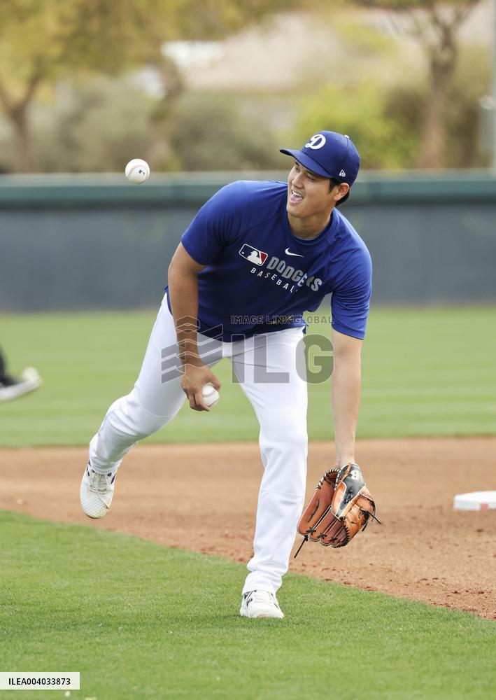 Baseball: MLB spring training