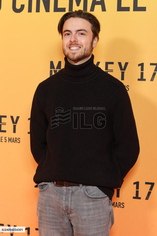 Mickey 17 Premiere - Paris