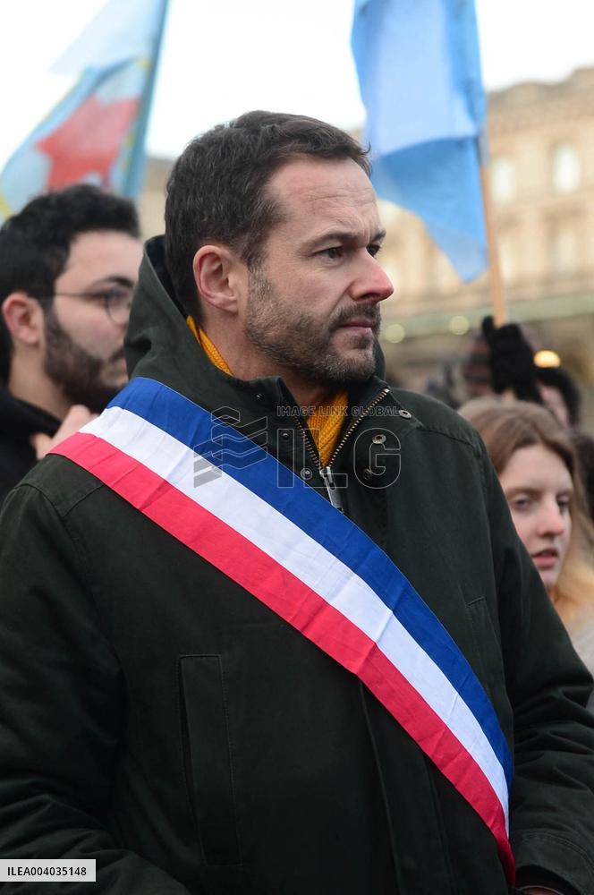 Kurdish People Demonstrate To Protest Over Far-Right Attack - Paris