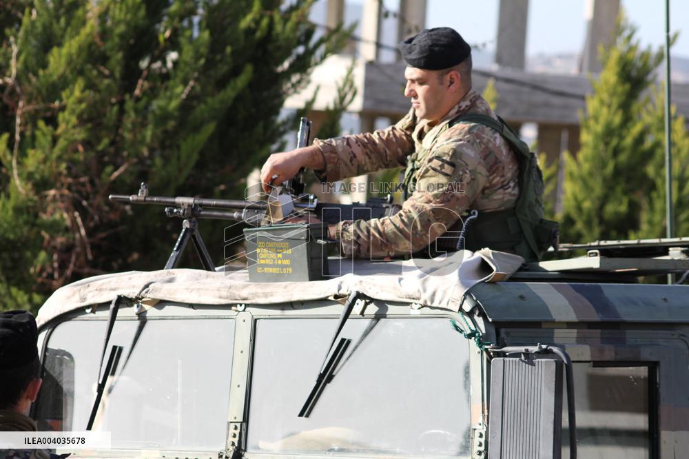 Israel Army Withdraws But Keeps Five Positions In South Lebanon