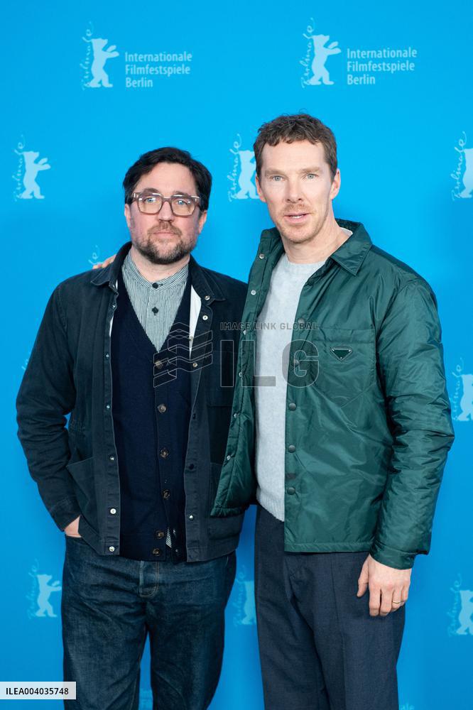 Berlinale The Thing with Feathers Photocall