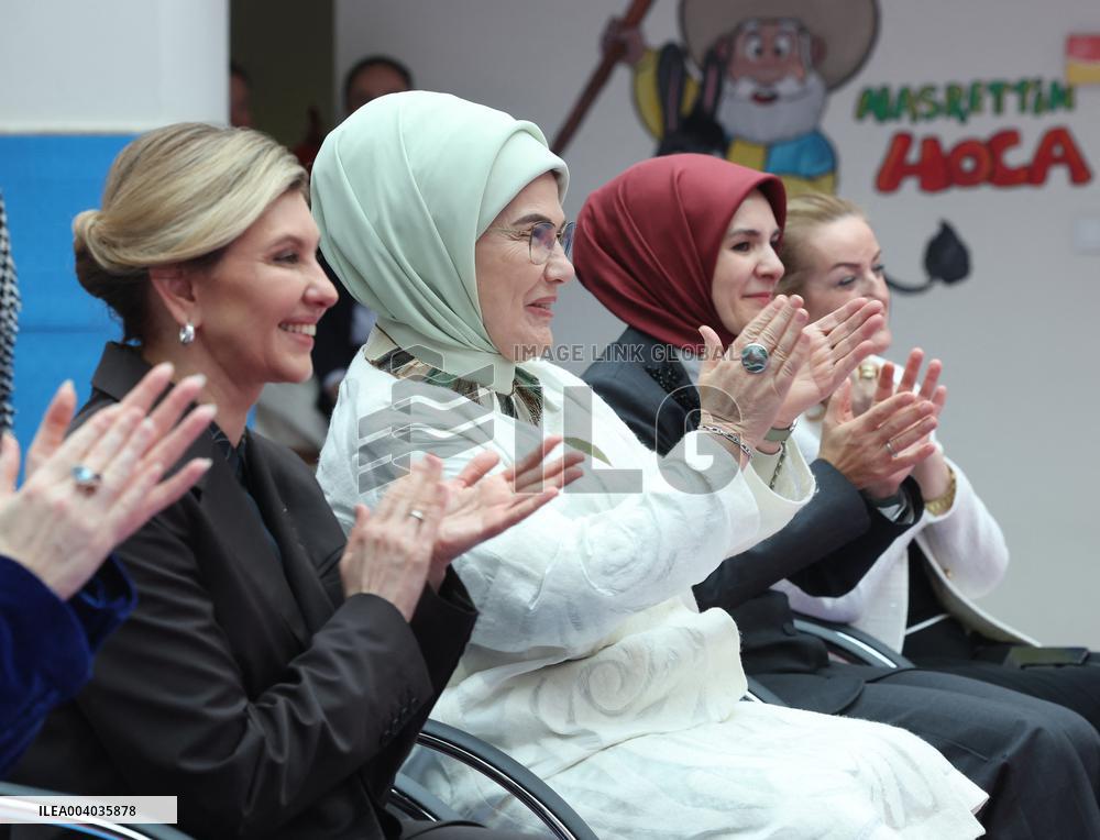 Olena Zelenska and Emine Erdogan visit war-victim children - Ankara