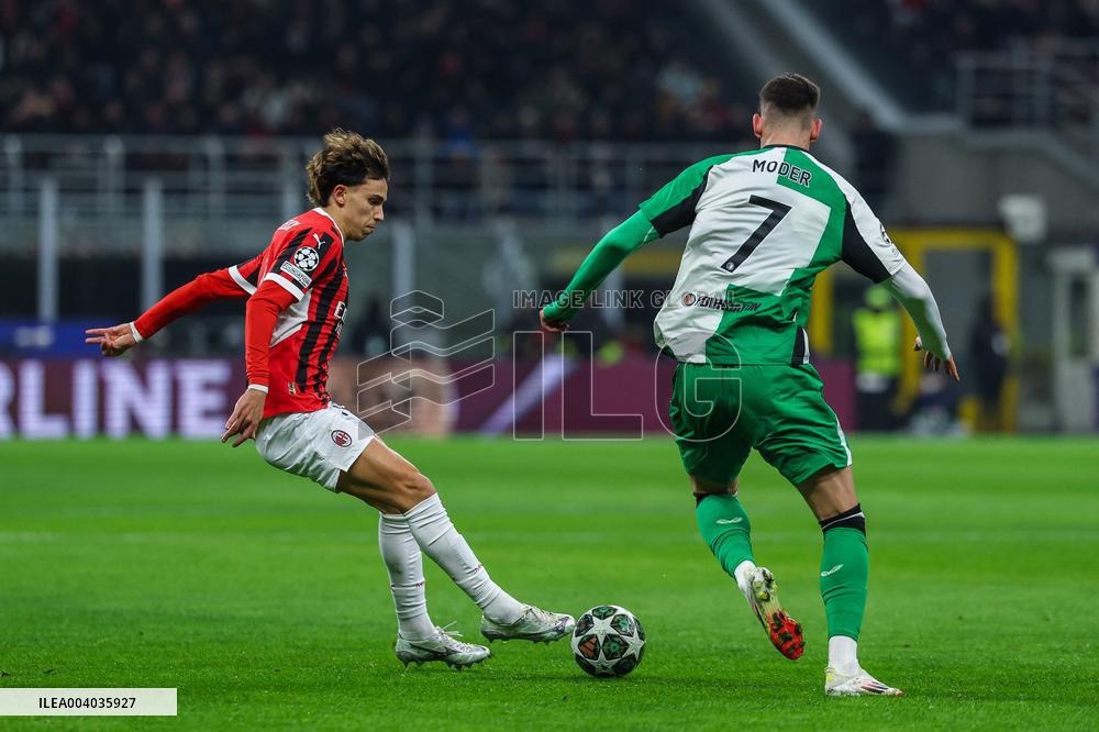 CALCIO - UEFA Champions League - AC Milan vs Feyernood