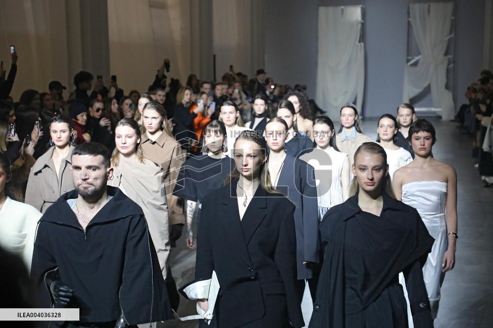 War veterans take to catwalk at Ukrainian Fashion Week