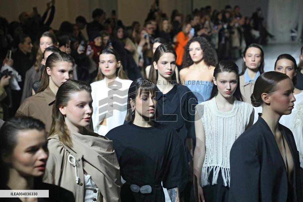 War veterans take to catwalk at Ukrainian Fashion Week