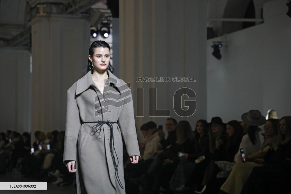 War veterans take to catwalk at Ukrainian Fashion Week