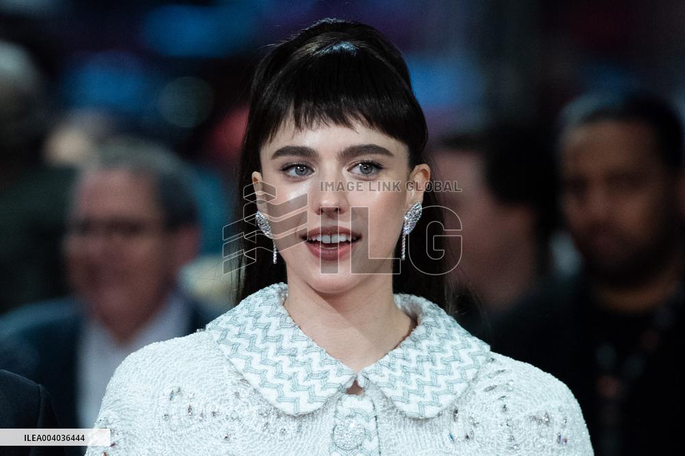 Berlinale The Thing with Feathers Premiere