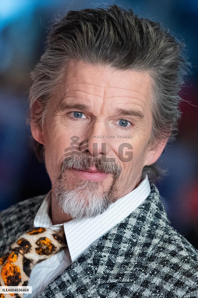 Berlinale The Thing with Feathers Premiere