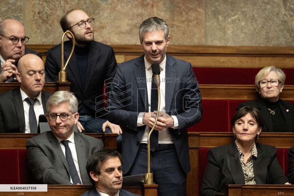 Questions to the Government - Paris