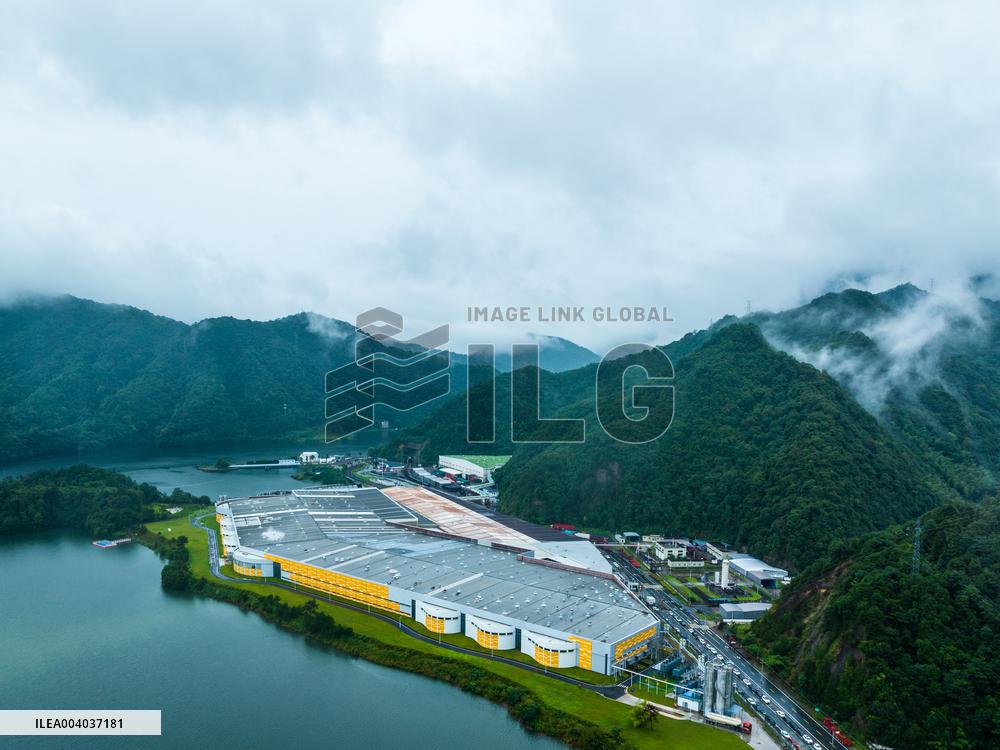 Nongfu Spring Plant in Hangzhou