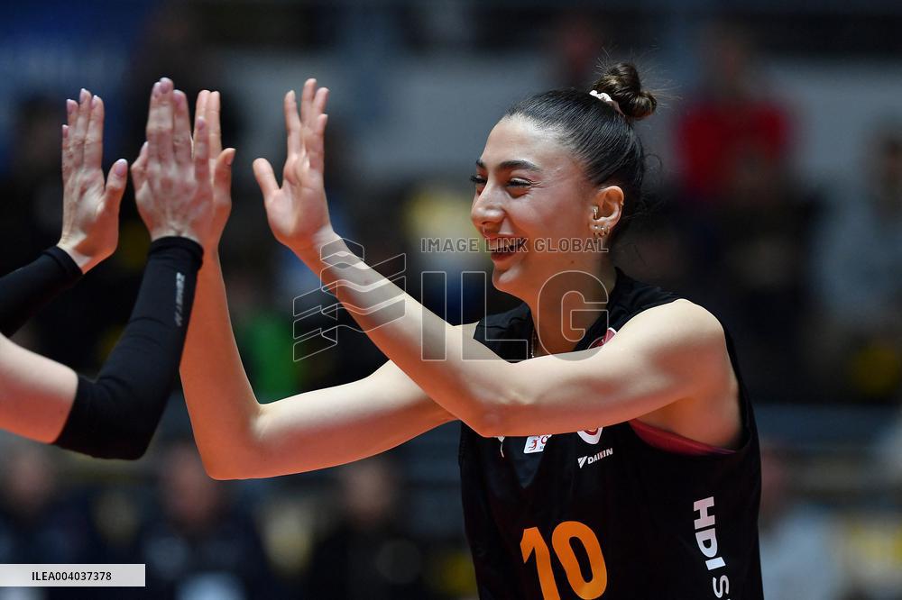VOLLEY - Volley Challenge Cup Women - Reale Mutua Fenera Chieri'76 vs Galatasaray Daikin Istanbul