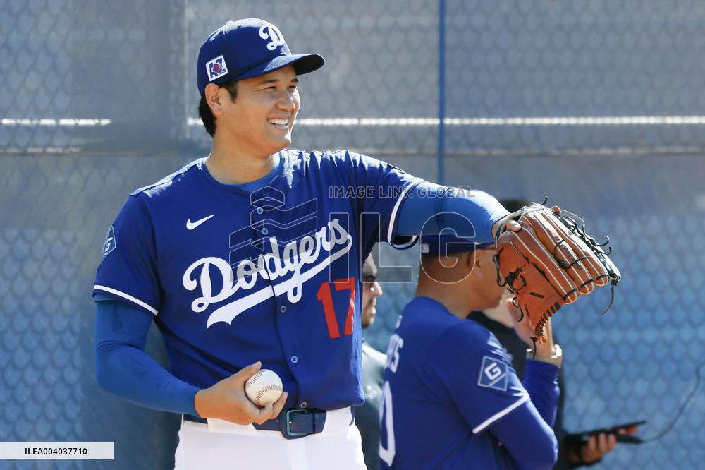 Baseball: MLB spring training