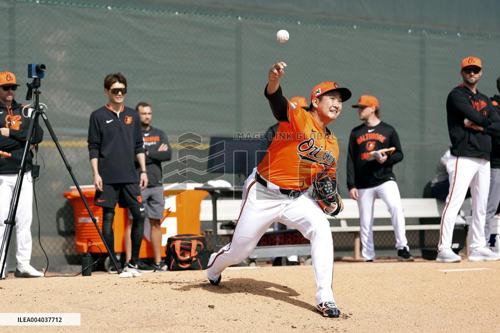 Baseball: MLB spring training