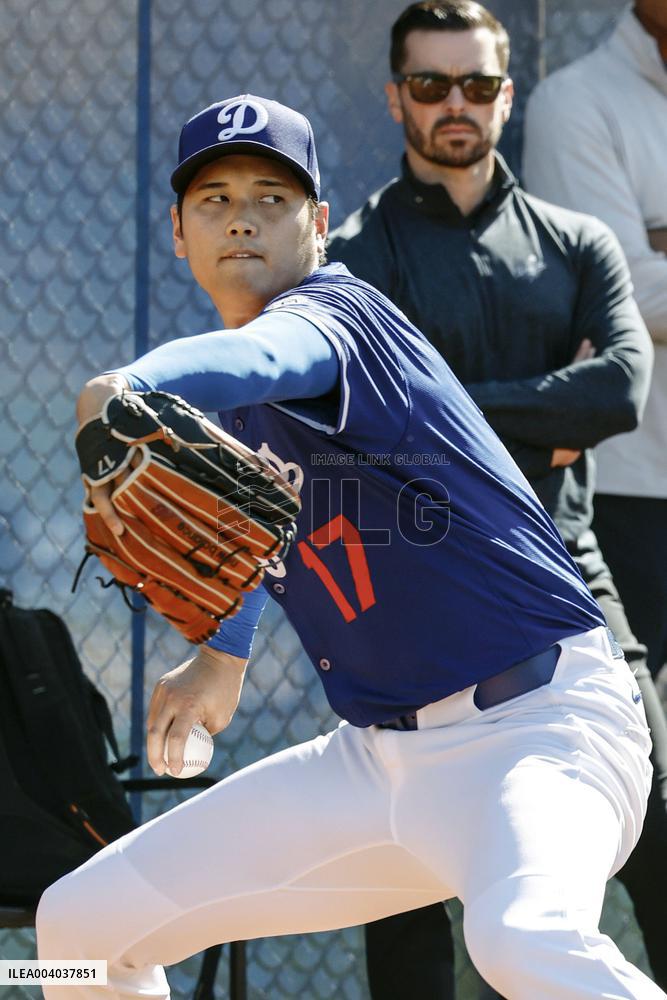 Baseball: MLB spring training