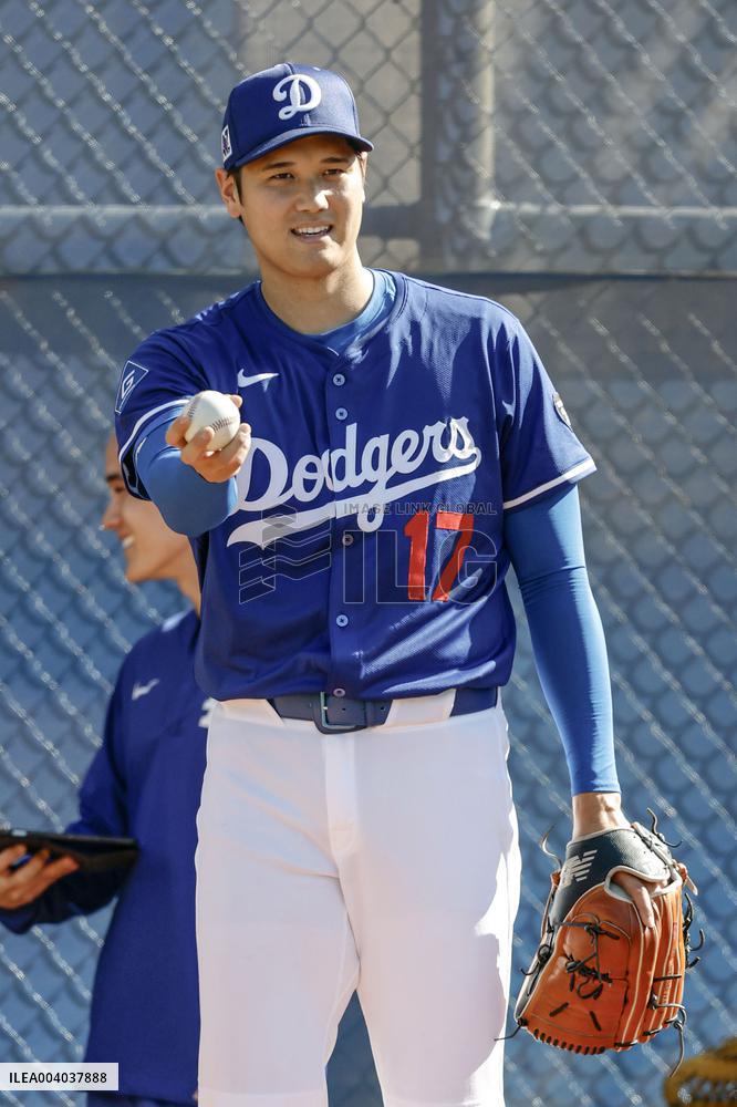 Baseball: MLB spring training