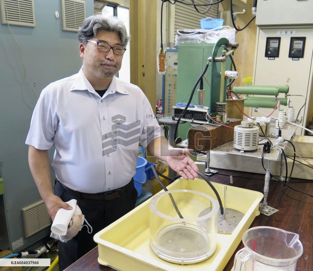 Device to kill Anisakis parasites