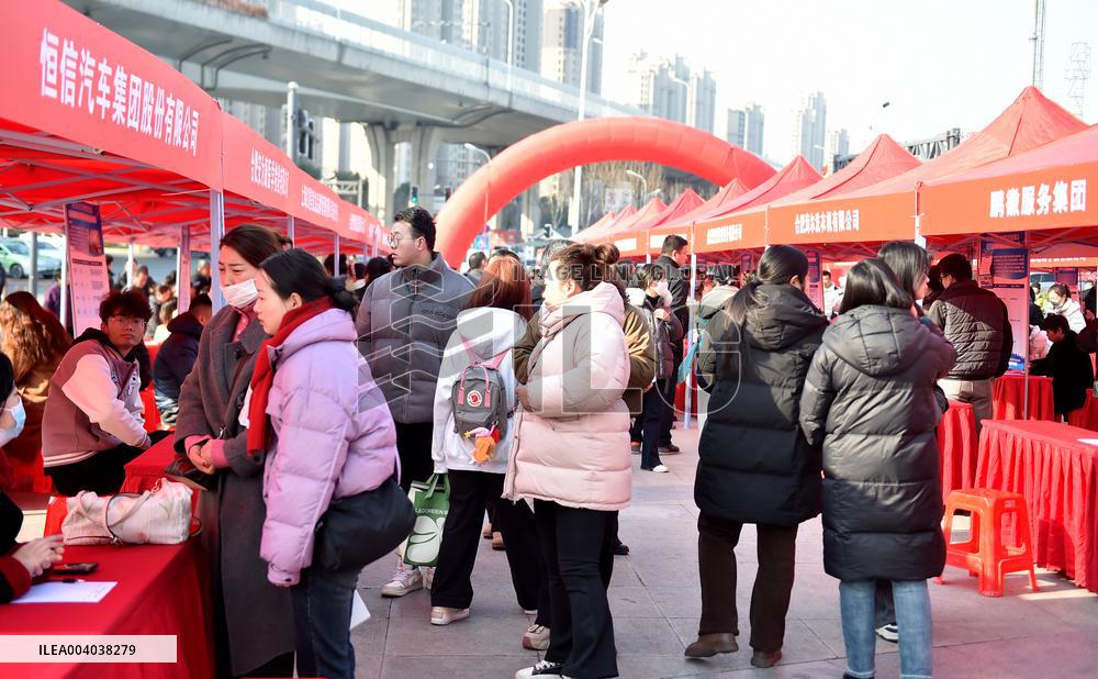Resident Employment in Hefei