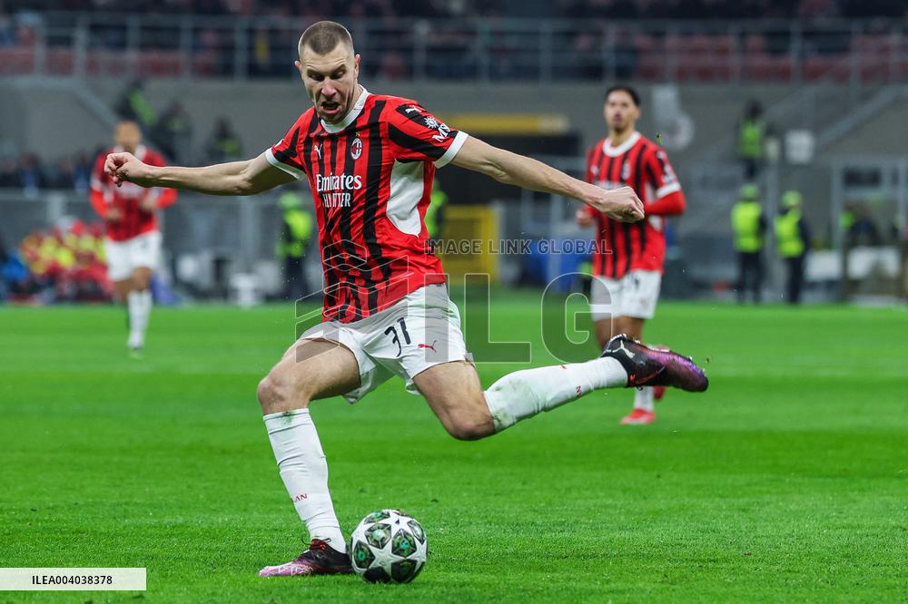 CALCIO - UEFA Champions League - AC Milan vs Feyernood
