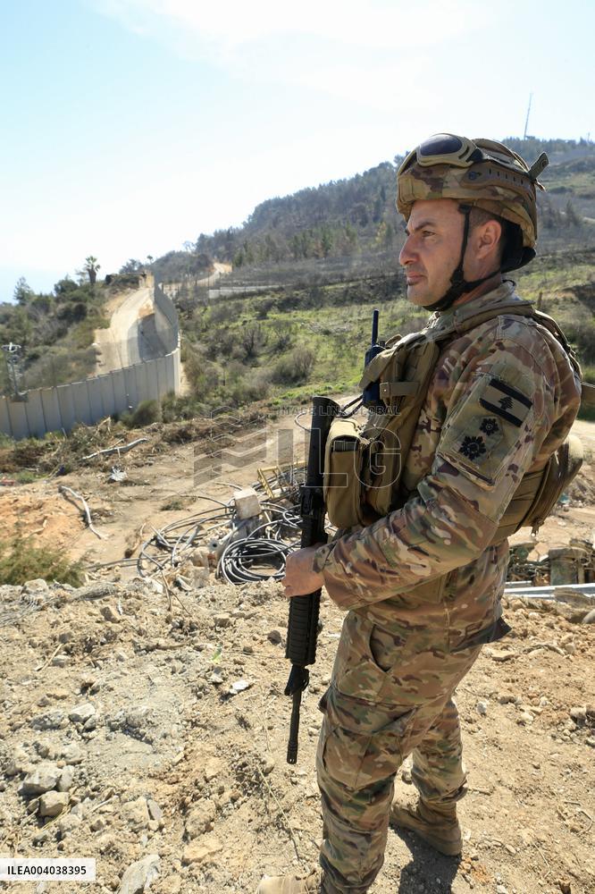 Israeli Army Withdrew from Border Areas of Southern Lebanon