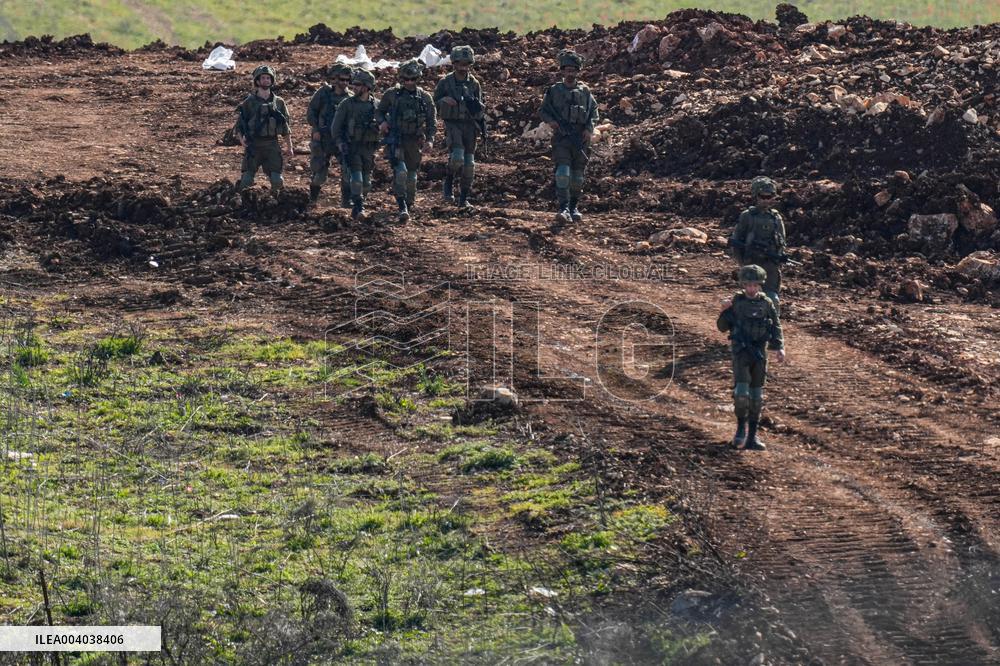 Israeli Army Withdrew from Border Areas of Southern Lebanon