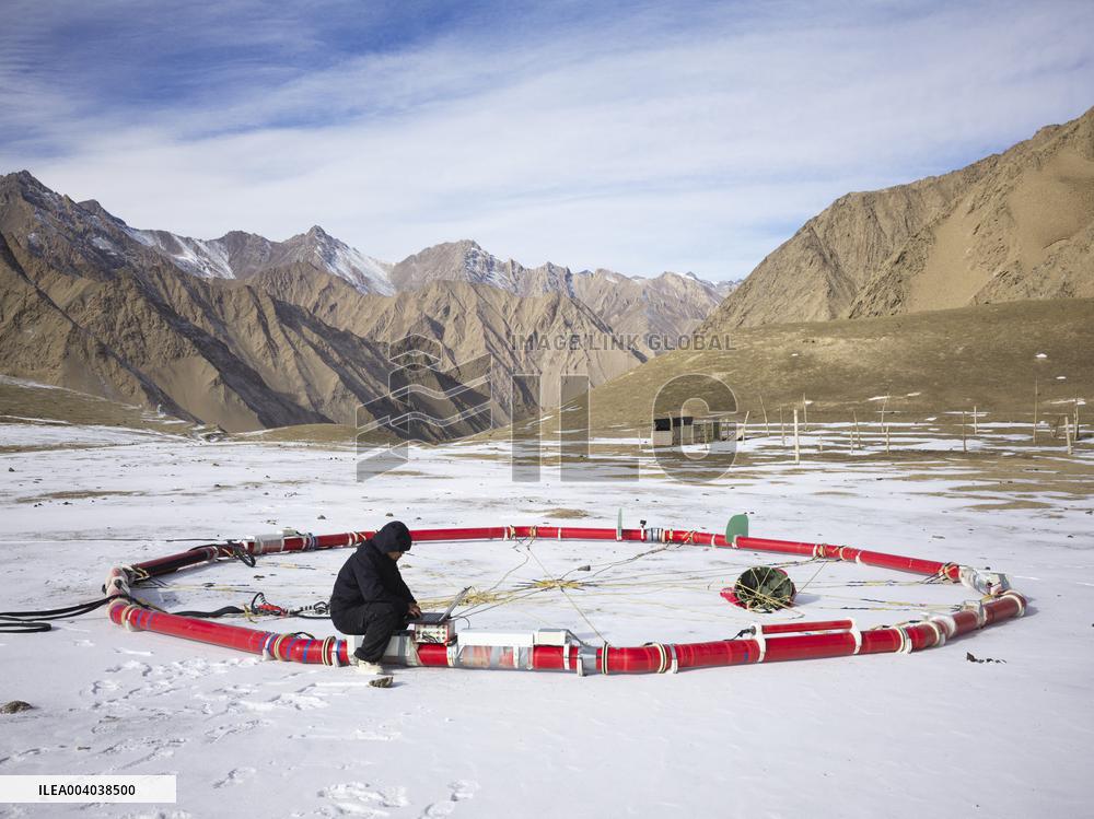 The Helicopter Airborne Magnetotelluric Detection System - China