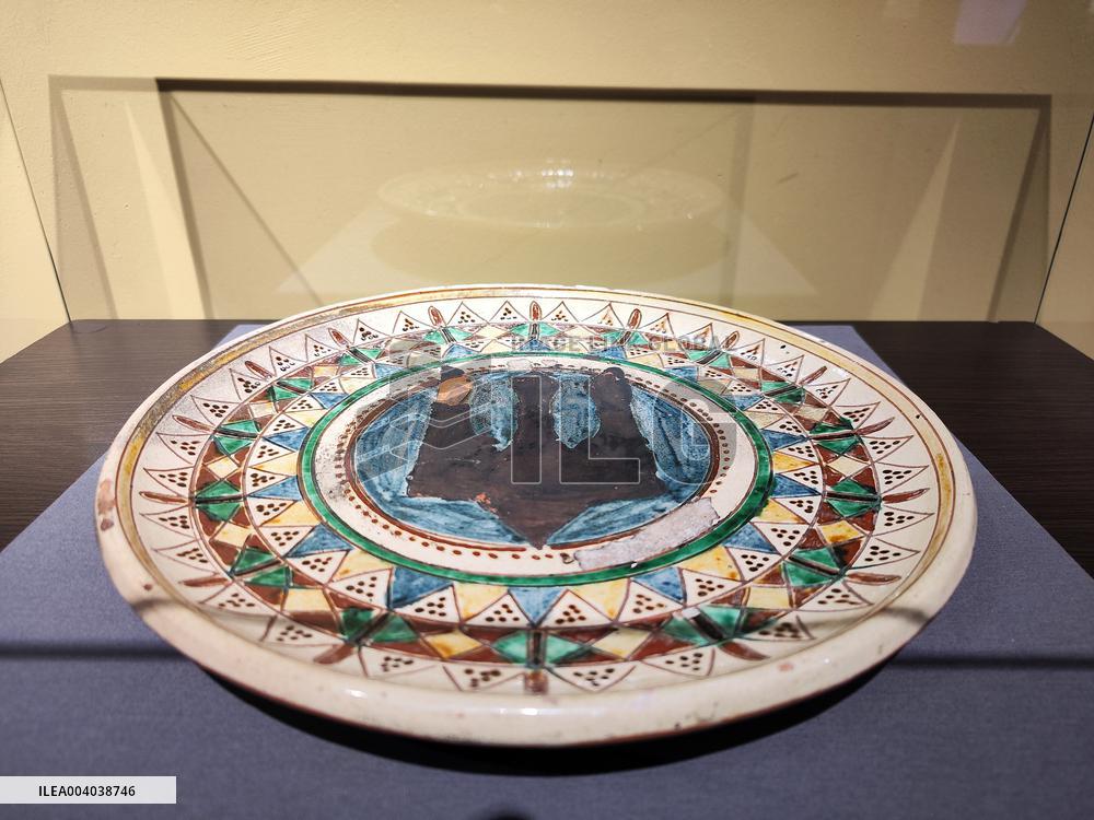 Exhibition at Kyiv War Museum celebrates Ukraines coat of arms