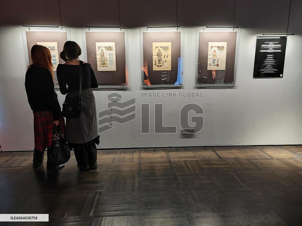 Exhibition at Kyiv War Museum celebrates Ukraines coat of arms