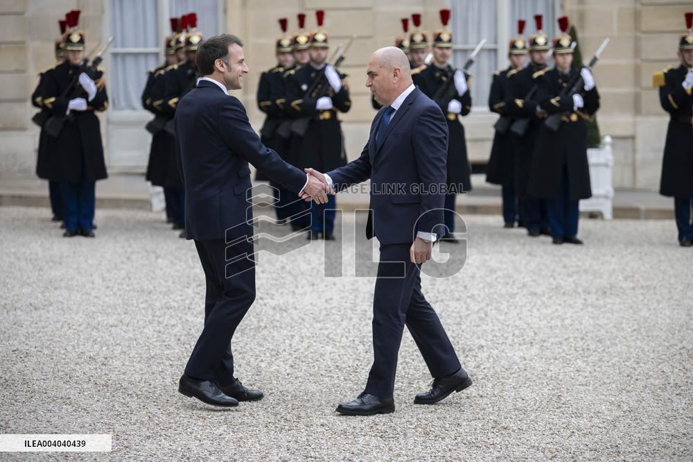 French President Welcomes Romanian President - Paris