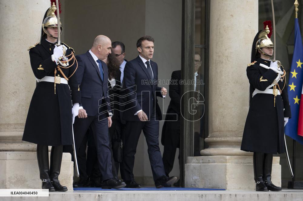 French President Welcomes Romanian President - Paris