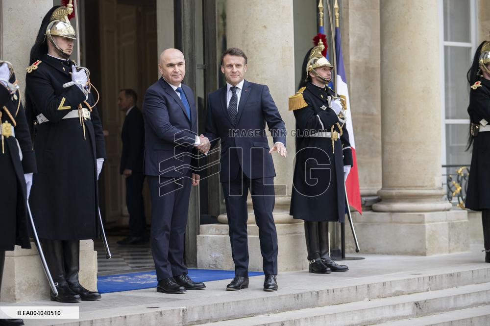 French President Welcomes Romanian President - Paris