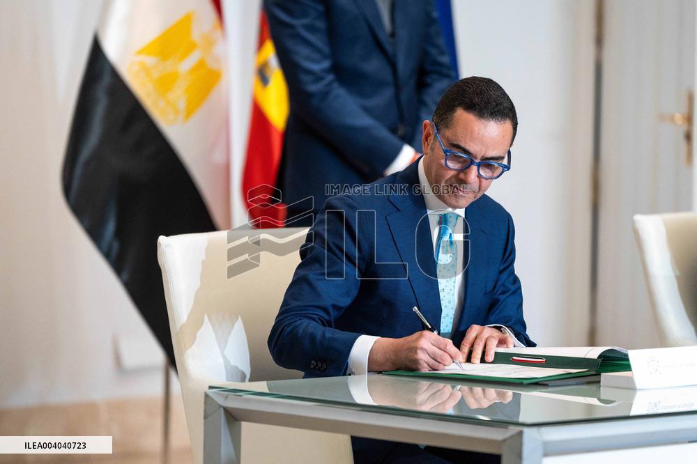 Egypt and Spain sign agreement on elevating relations to strategic partnership