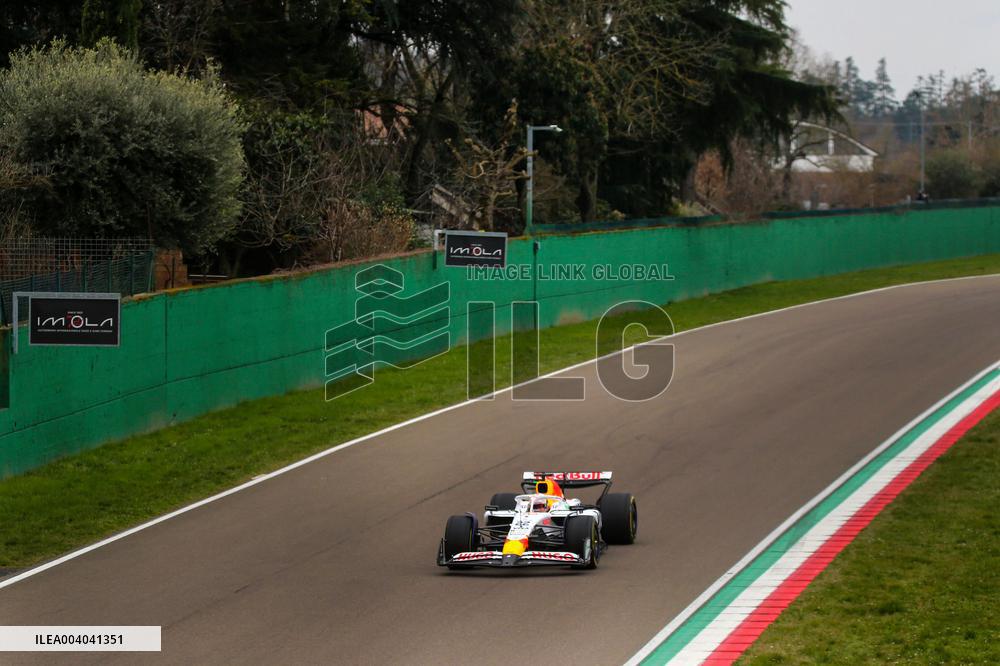 MOTORI - Formula 1 - Shakedown - Racing Bull