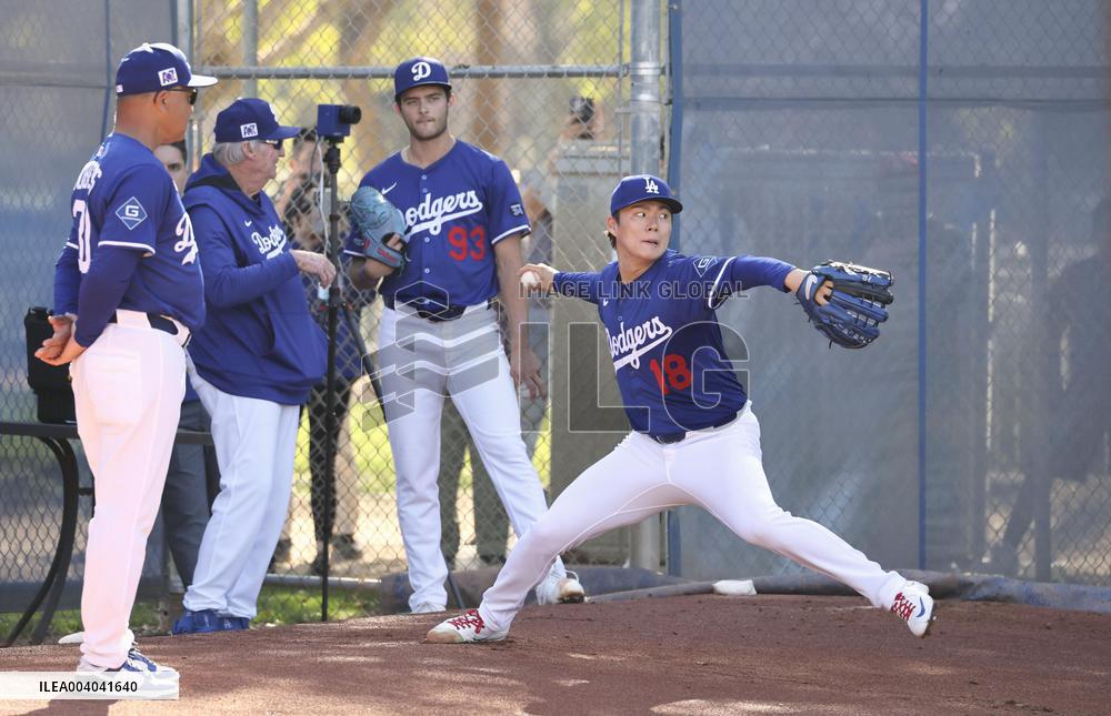 Baseball: MLB spring training