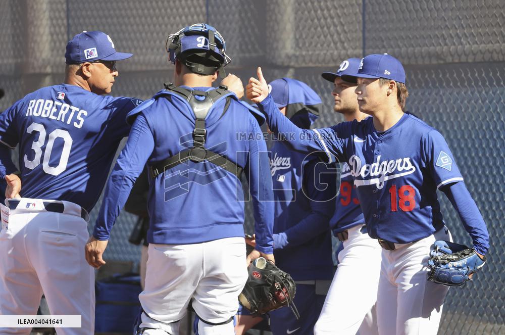 Baseball: MLB spring training