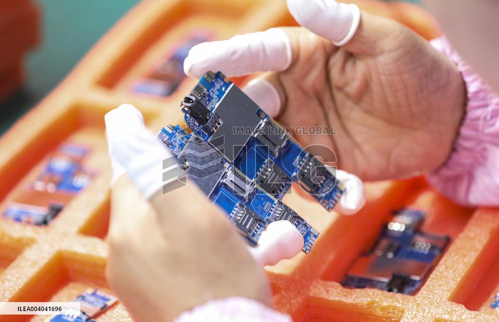 Electronic Circuit Board Production in Huai'an