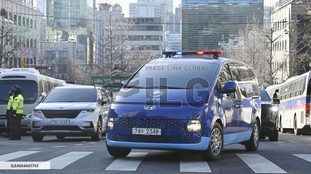 1st hearing for impeached S. Korea president