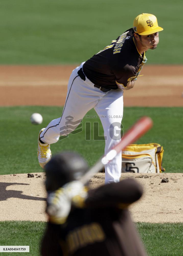 Baseball: MLB spring training