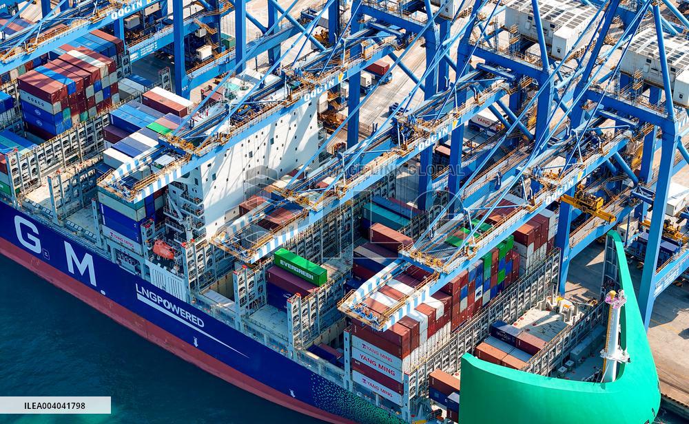 World Class Ocean Port Cluster